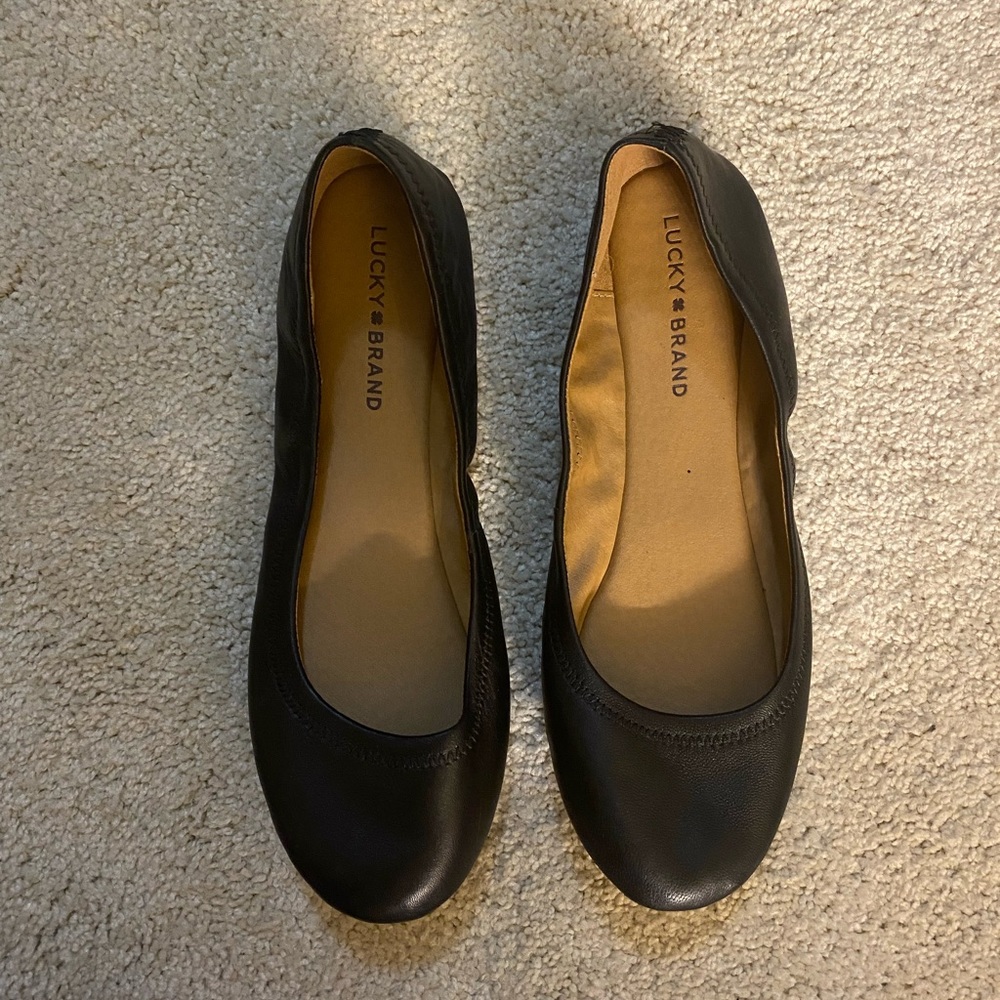 Size 8 black lucky brand ballet flats